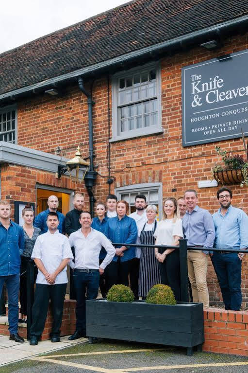 The Knife & Cleaver Houghton Conquest Екстериор снимка